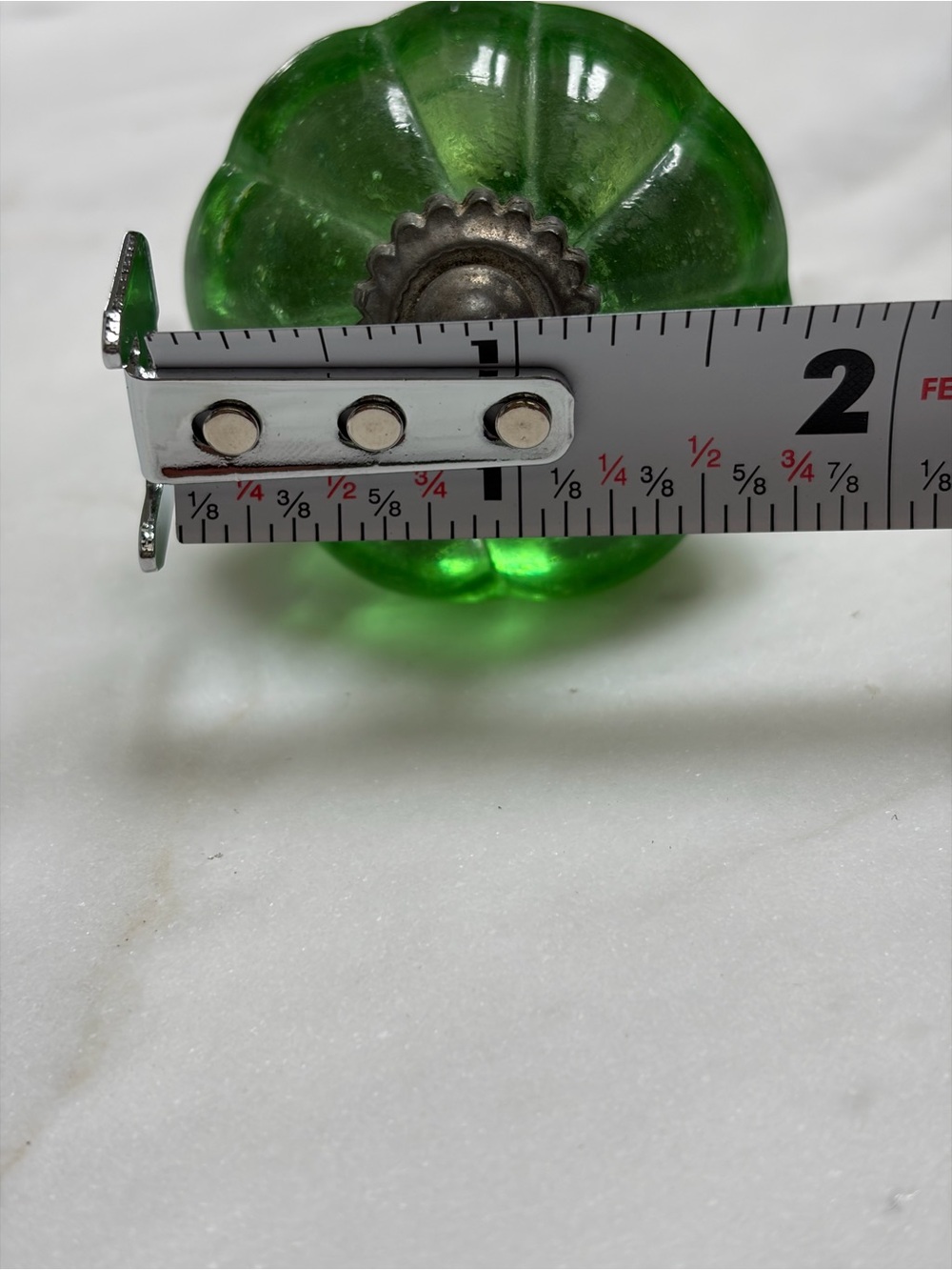 Green Glass Vintage Knobs - Pair - Picture 5 of 5